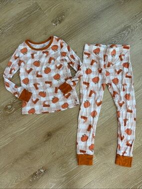 Caden Lane Pumpkin Pie Pajamas Size 4T